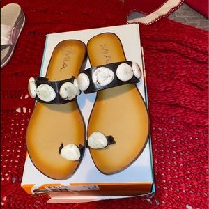Women MIA stone sandals size 7.5